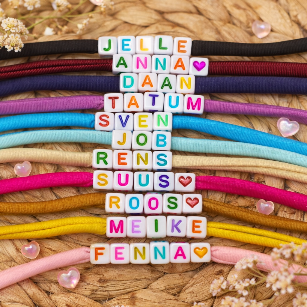 Gepersonaliseerde armband – gekleurde naam